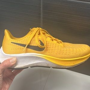 Nike zoom shoes